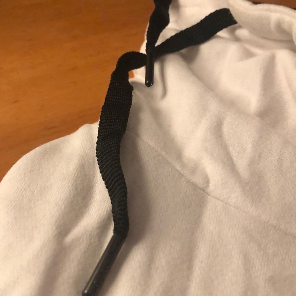Calvin Klein Performance Pull Over - Picture 5 of 5
